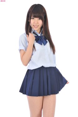 美女張開腿露出尿口扒開來摸