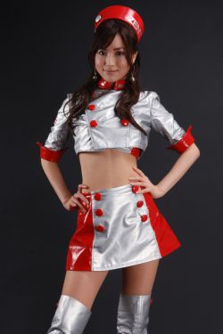 把雛女玩的鮮血淋漓視頻