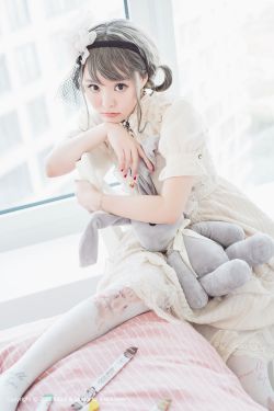 女老師在線播放